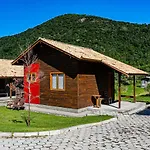 Chalé maravilhoso em lugar lindo, tranquilo FDU007